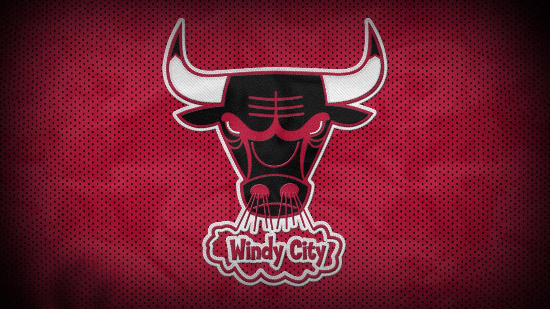 马刺快攻三分如雨下，高效进攻首节27-16压制对手